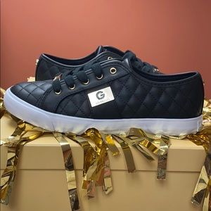 GBG Los Angeles Backer Lace Up Sneaker